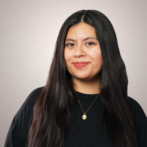 Lorena-Professional-Square